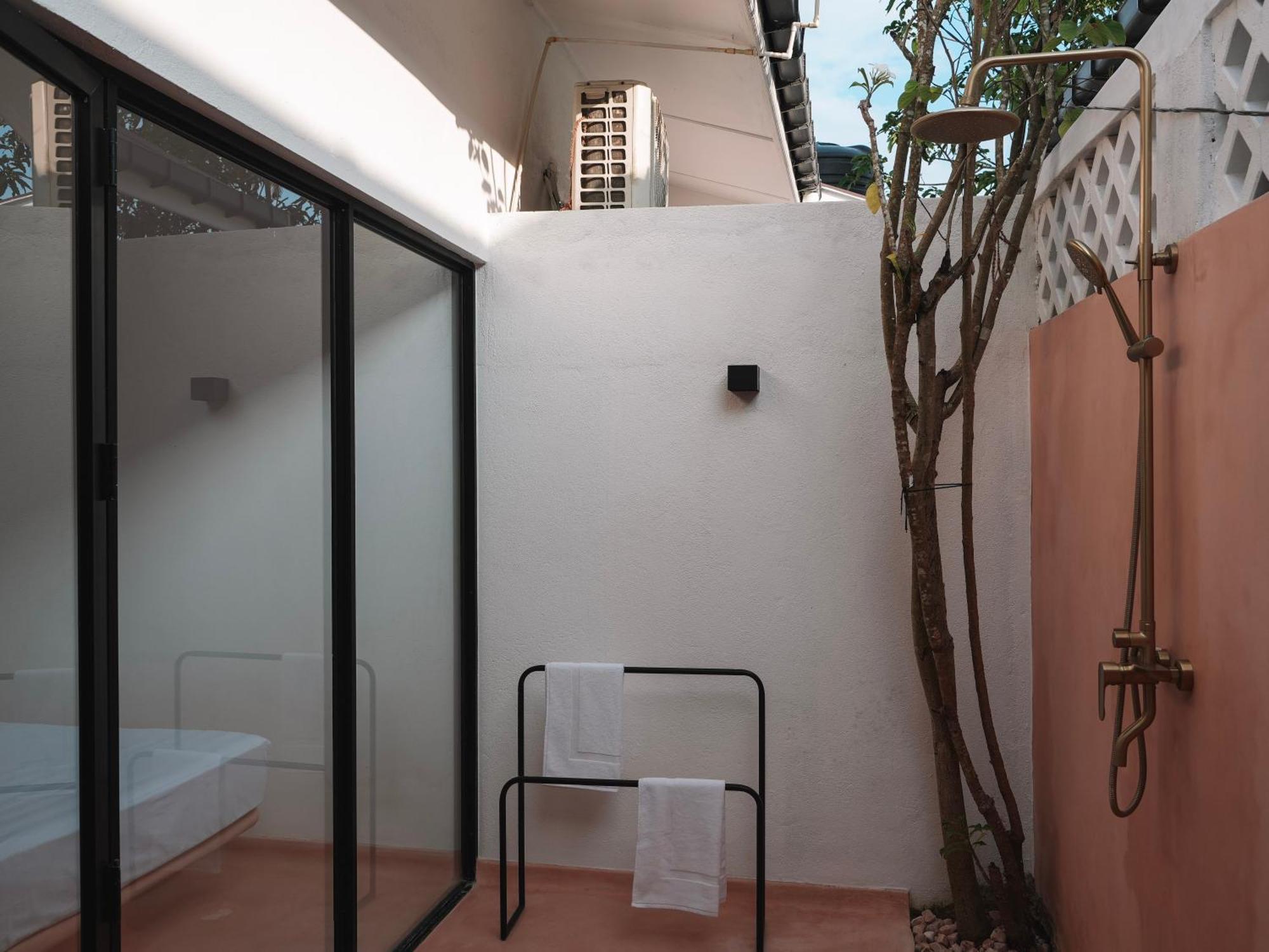 Animals Hotel Ahangama Room photo